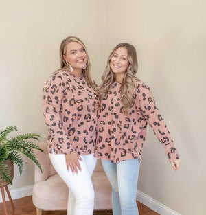 Curvy Washed Leopard Top