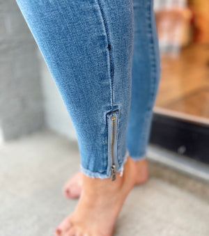 Kancan Medium Wash Ankle Zip Skinny Jean
